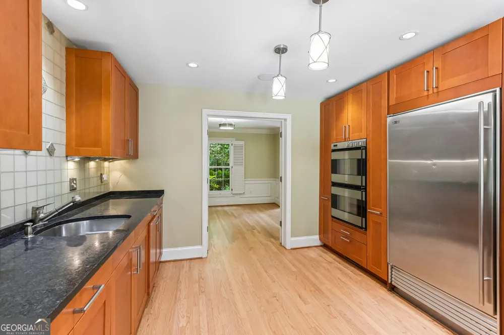 3135 Spalding DR Sandy Springs, GA 30350