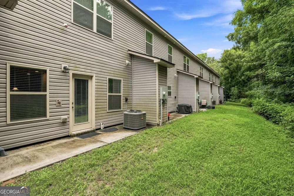 213 Camellia CT Jackson, GA 30233