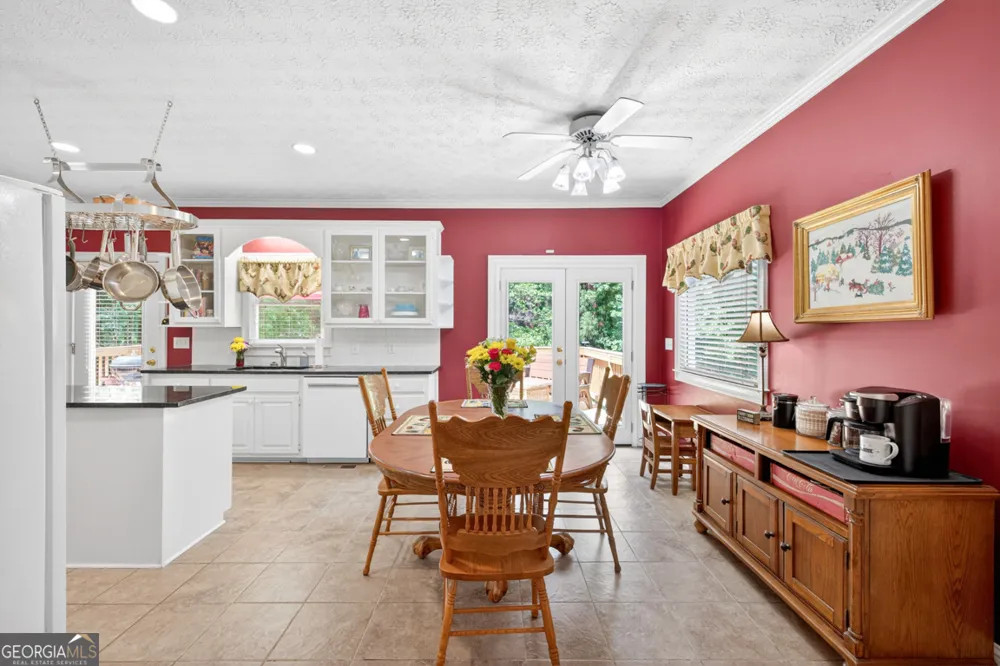 6 Adella LN Jefferson, GA 30549