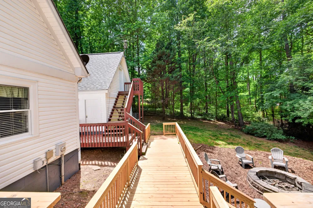 6 Adella LN Jefferson, GA 30549