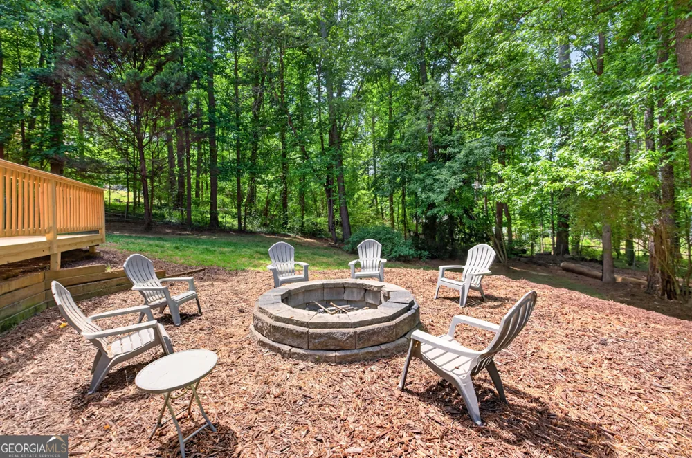6 Adella LN Jefferson, GA 30549