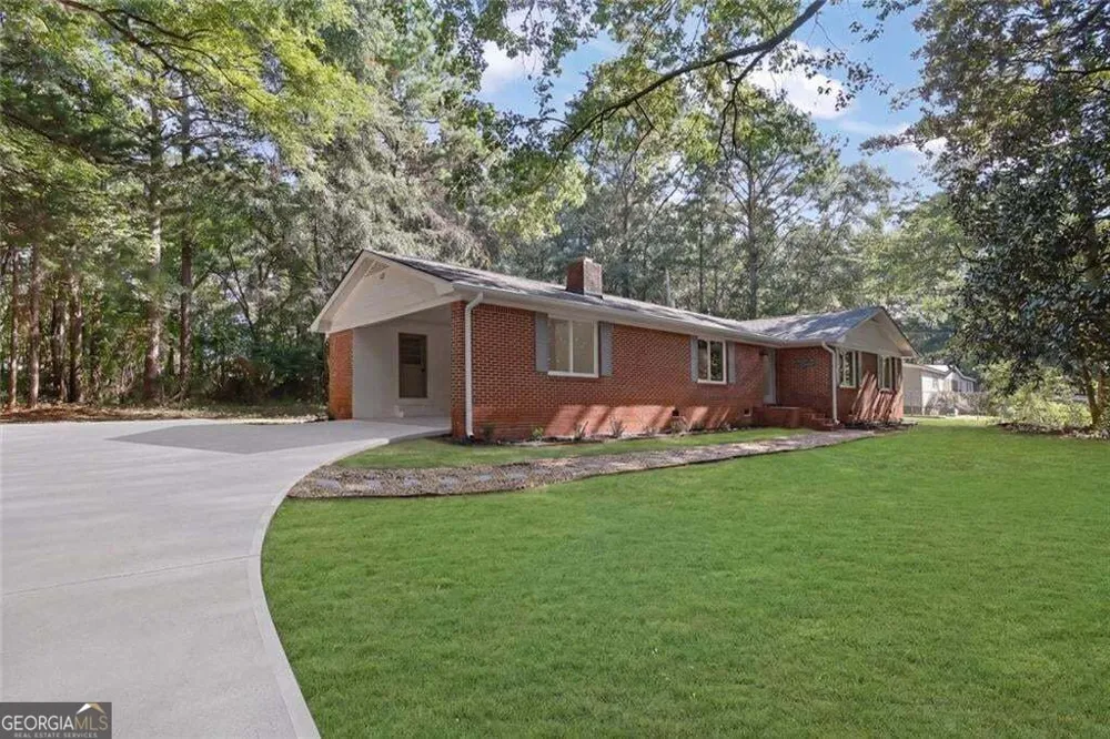 1924 Mountain Creek Church RD NW Monroe, GA 30656