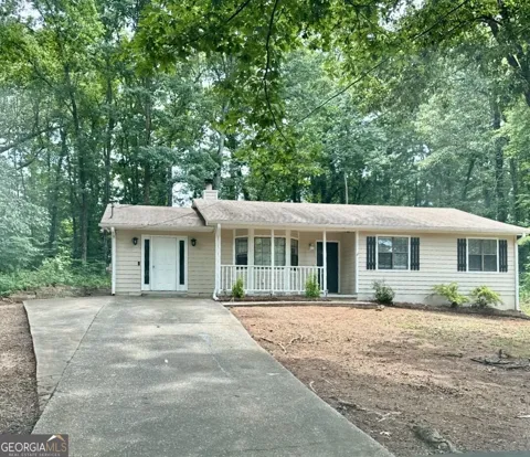 108 Hilltop CIR