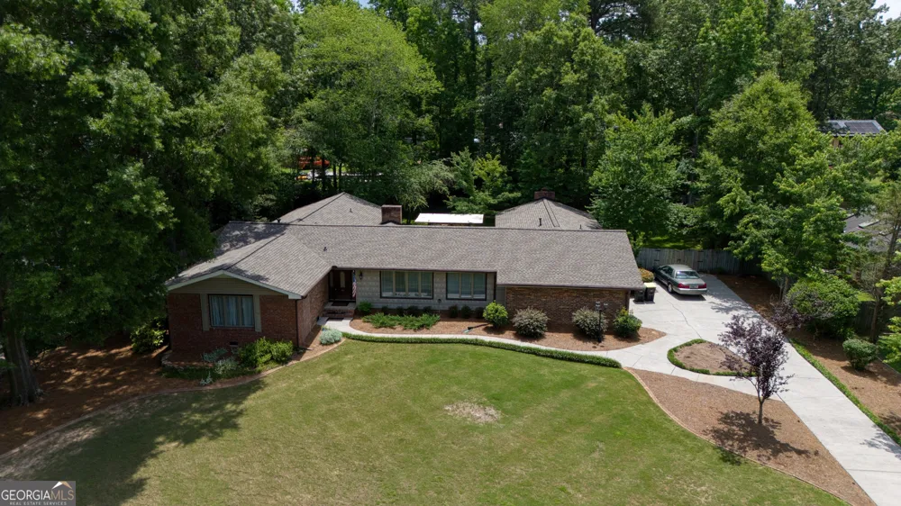 109 Rollingwood CIR NW Rome, GA 30165