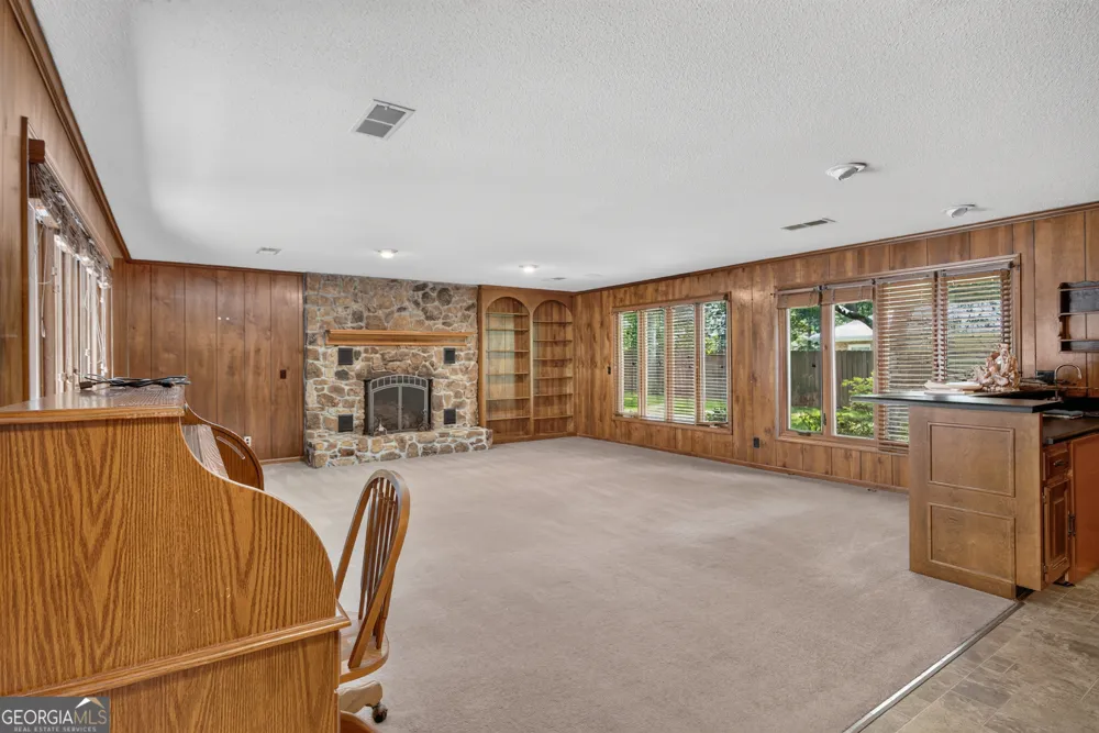 109 Rollingwood CIR NW Rome, GA 30165