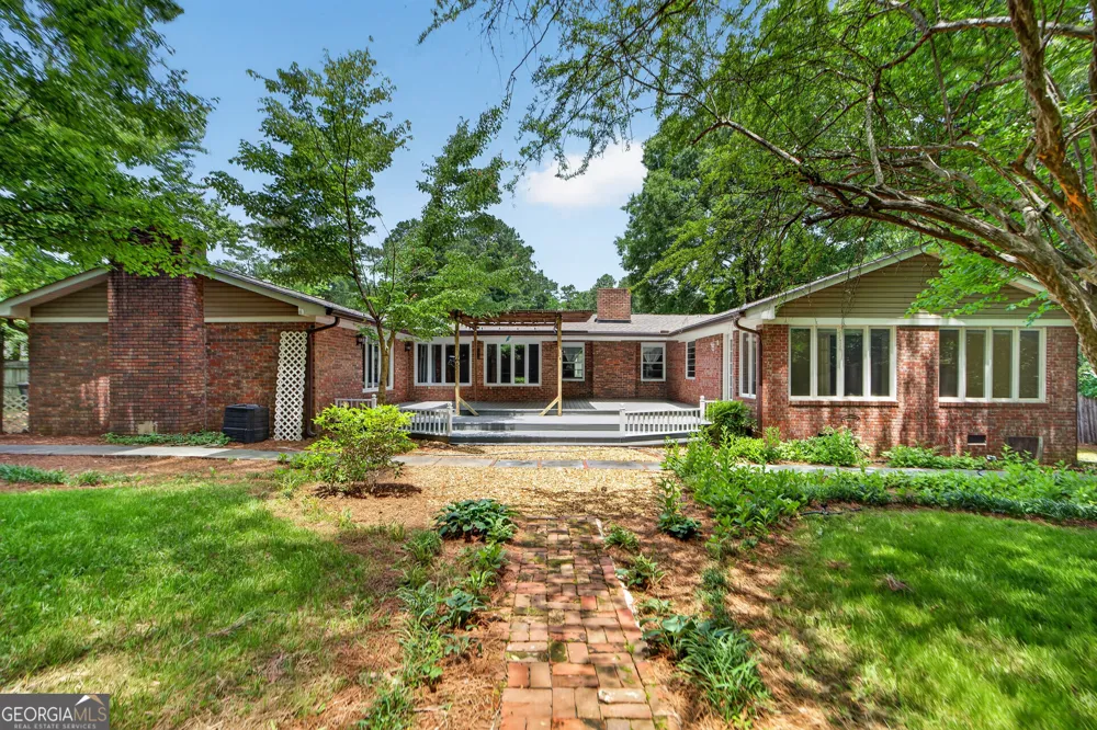 109 Rollingwood CIR NW Rome, GA 30165