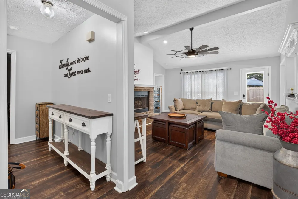 385 Lemans DR Bloomingdale, GA 31302