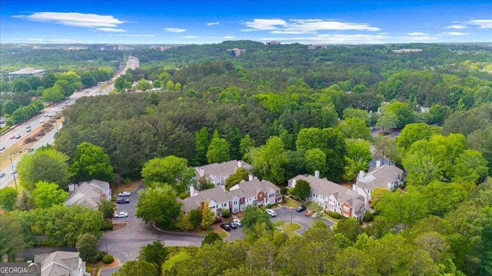 5061 Avalon DR Alpharetta, GA 30005