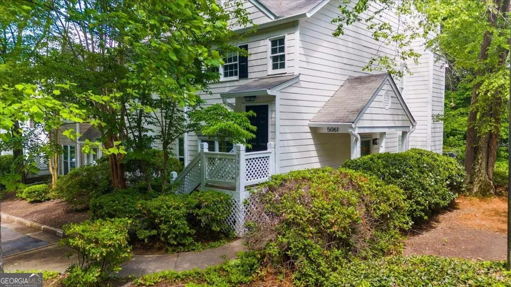 5061 Avalon DR Alpharetta, GA 30005