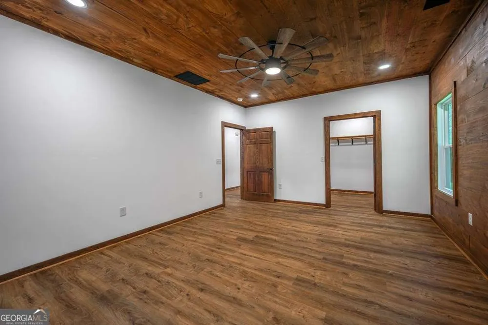 25 Katie Haven RD Morganton, GA 30560