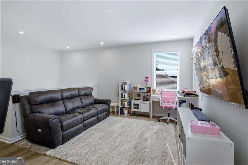 2435 Hidden Creek RD Kennesaw, GA 30152
