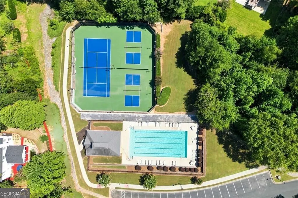 5492 Skylar Creek LN Buford, GA 30518