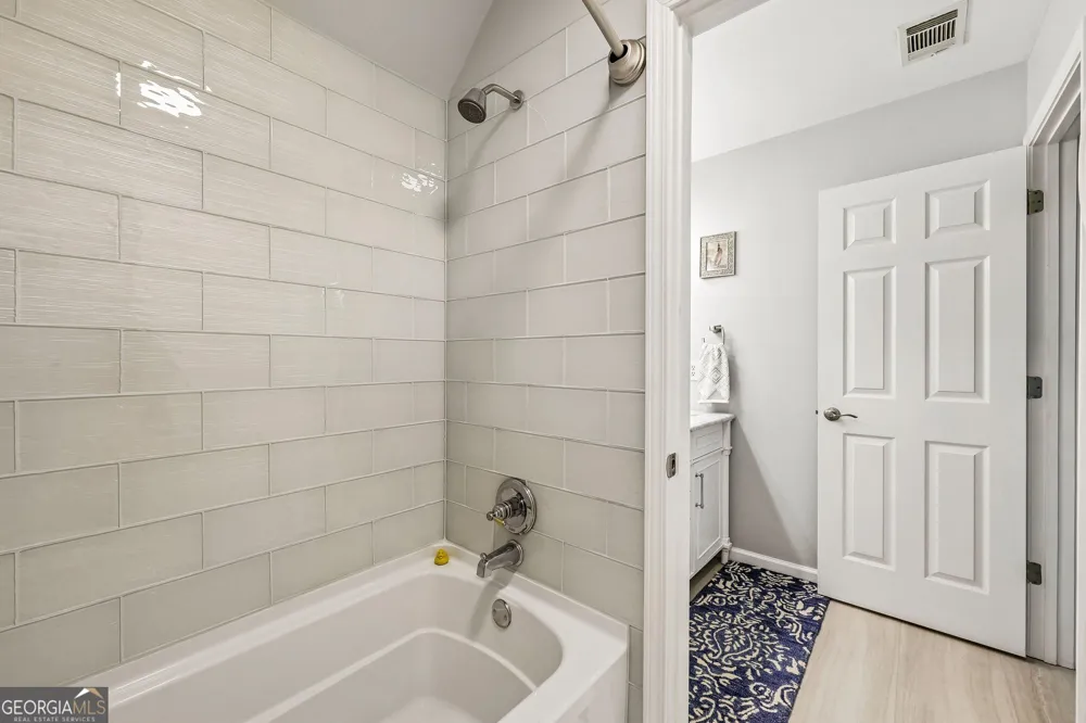 508 Woodbrook LN Canton, GA 30114