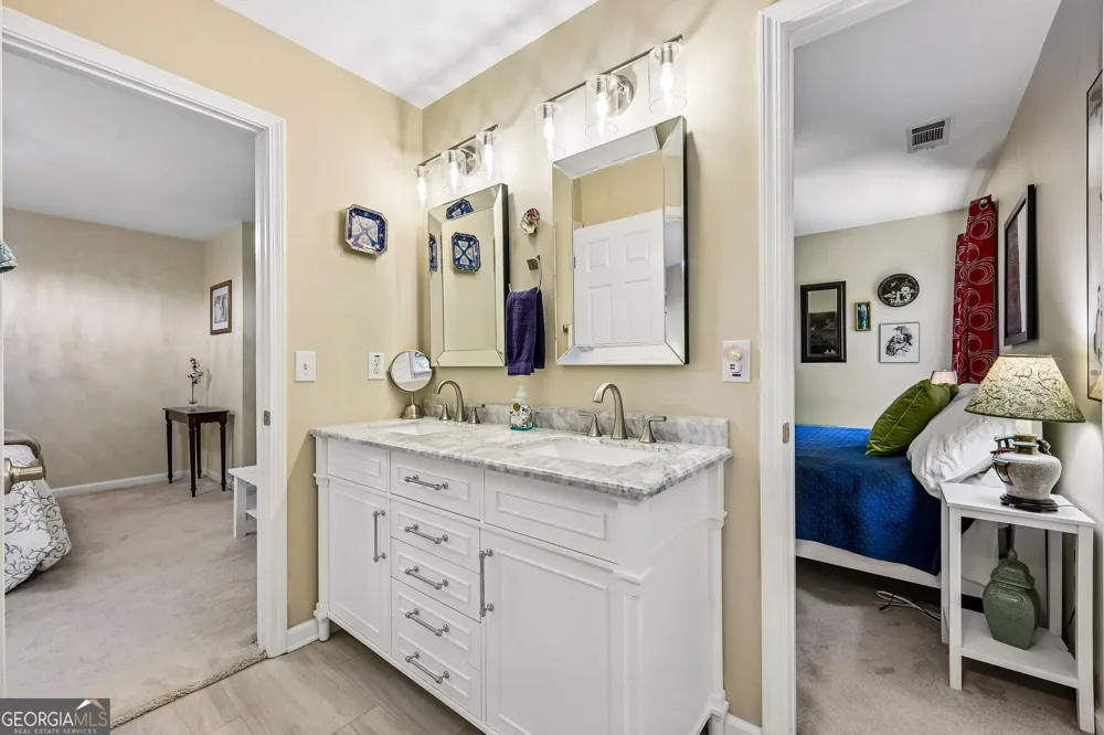 508 Woodbrook LN Canton, GA 30114