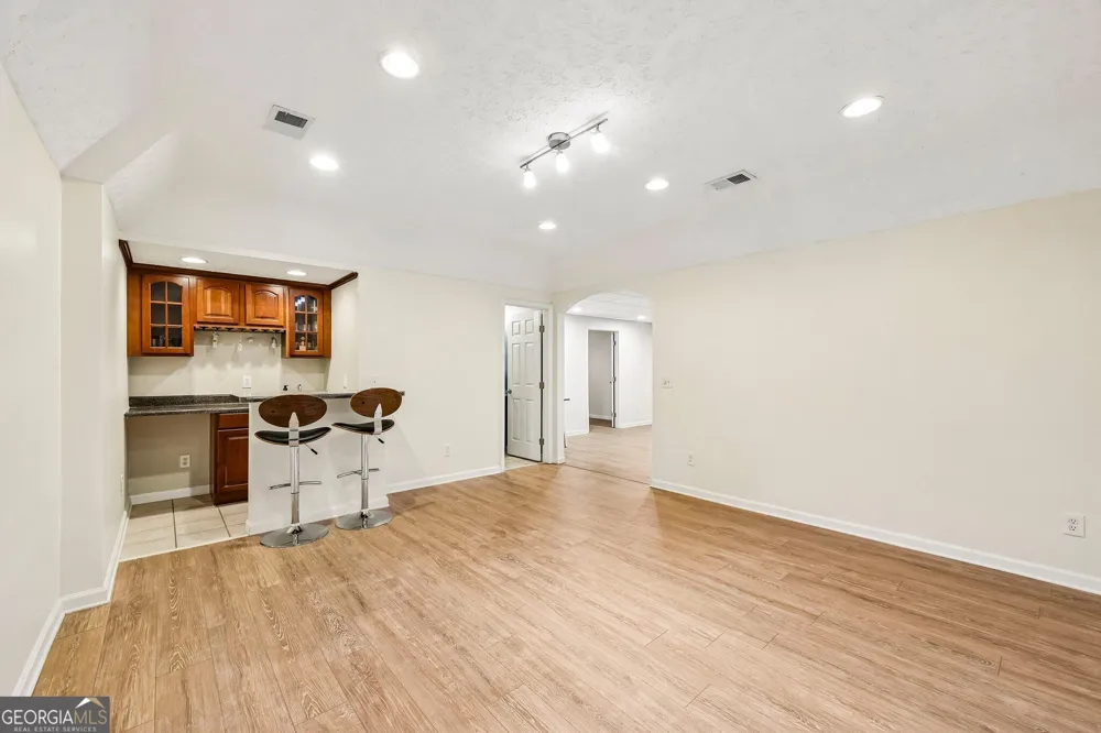 508 Woodbrook LN Canton, GA 30114