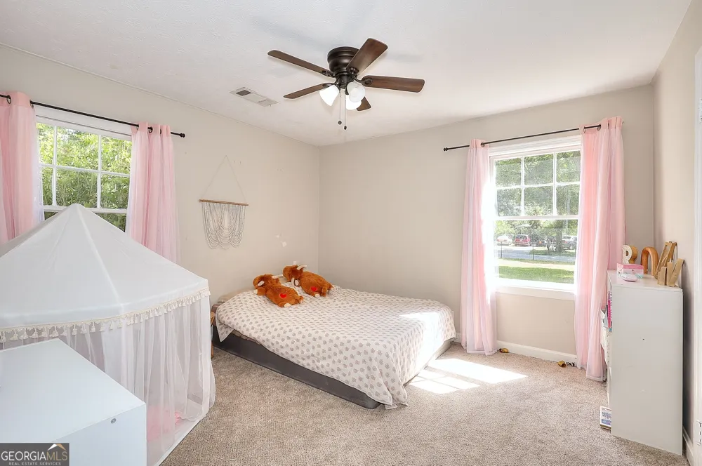 186 S Forest AVE Social Circle, GA 30025