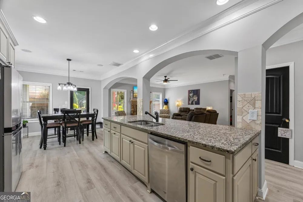 672 Callie CIR Jefferson, GA 30549