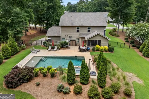 672 Callie CIR