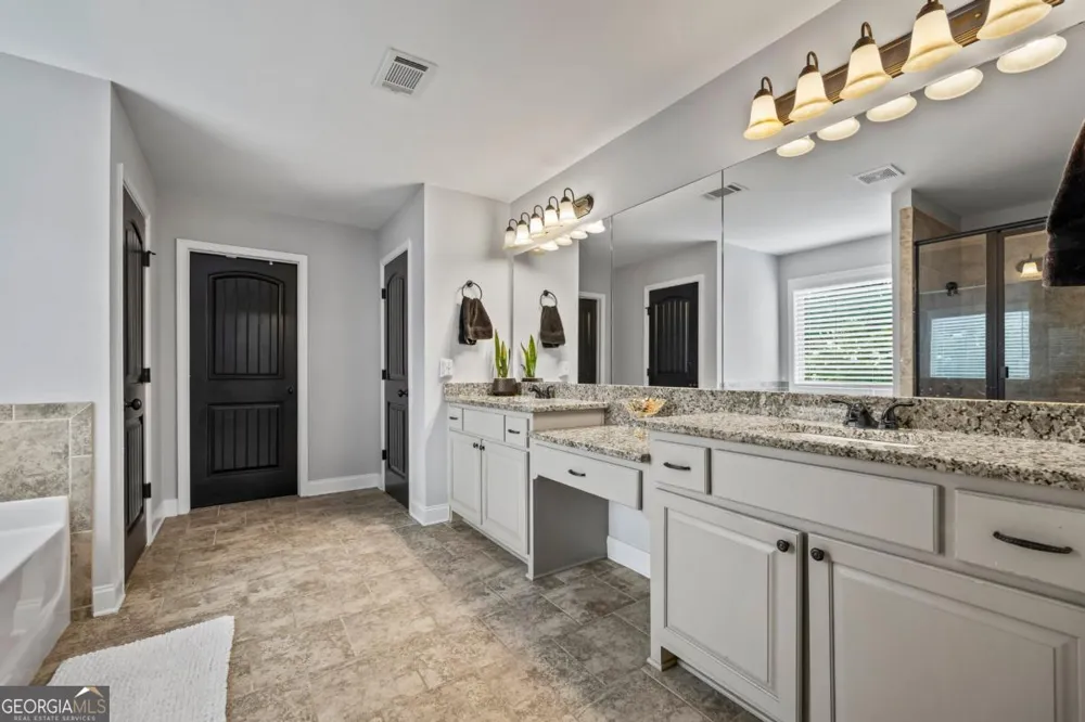 672 Callie CIR Jefferson, GA 30549