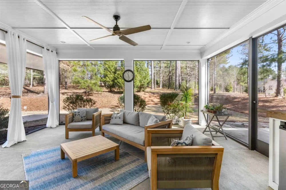 1231 Glen Eagle DR Greensboro, GA 30642