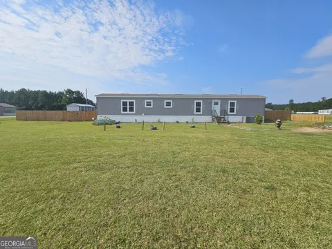 1283 Speckled Trout CIR NE