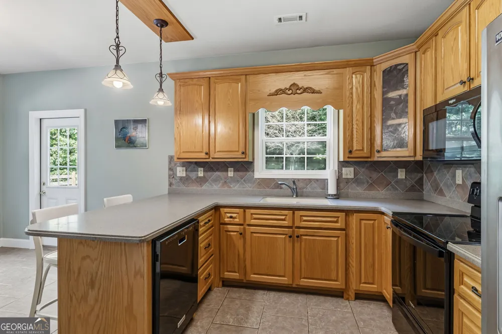 201 Oakawana TRL Blue Ridge, GA 30513