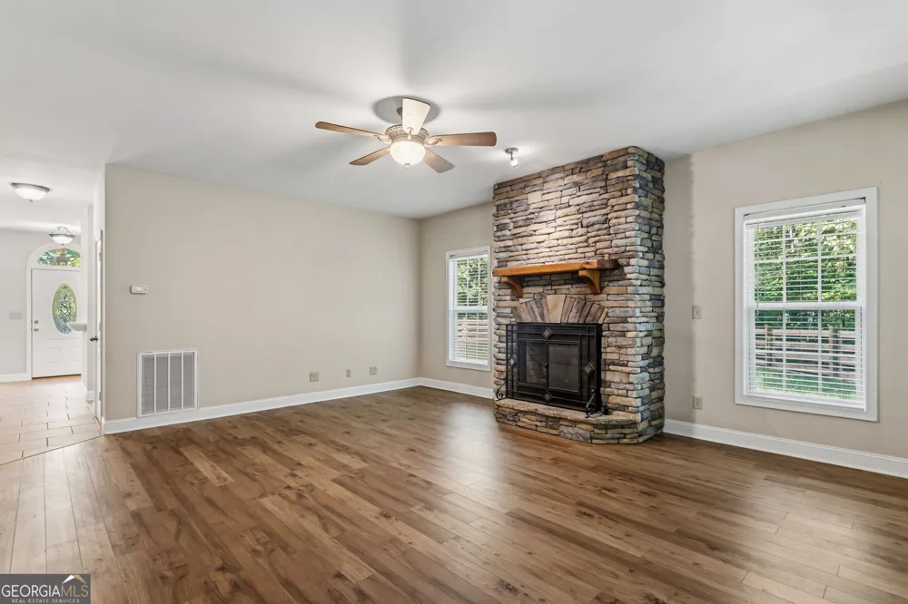 201 Oakawana TRL Blue Ridge, GA 30513
