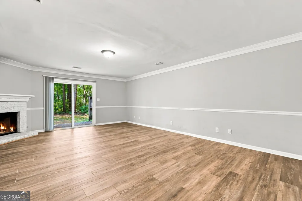 135 Sterling CT Alpharetta, GA 30004