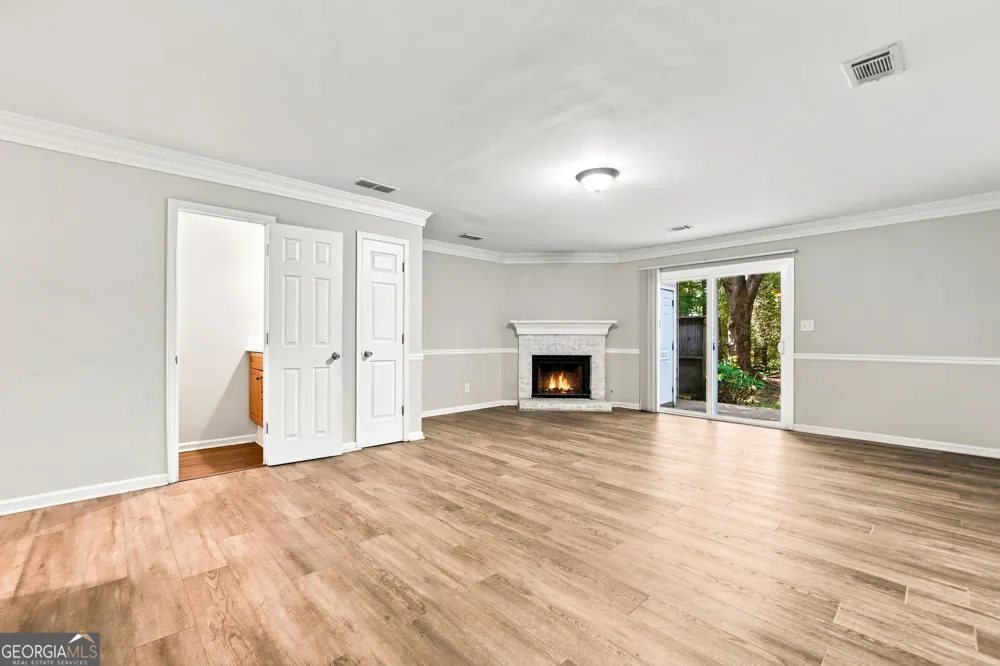 135 Sterling CT Alpharetta, GA 30004