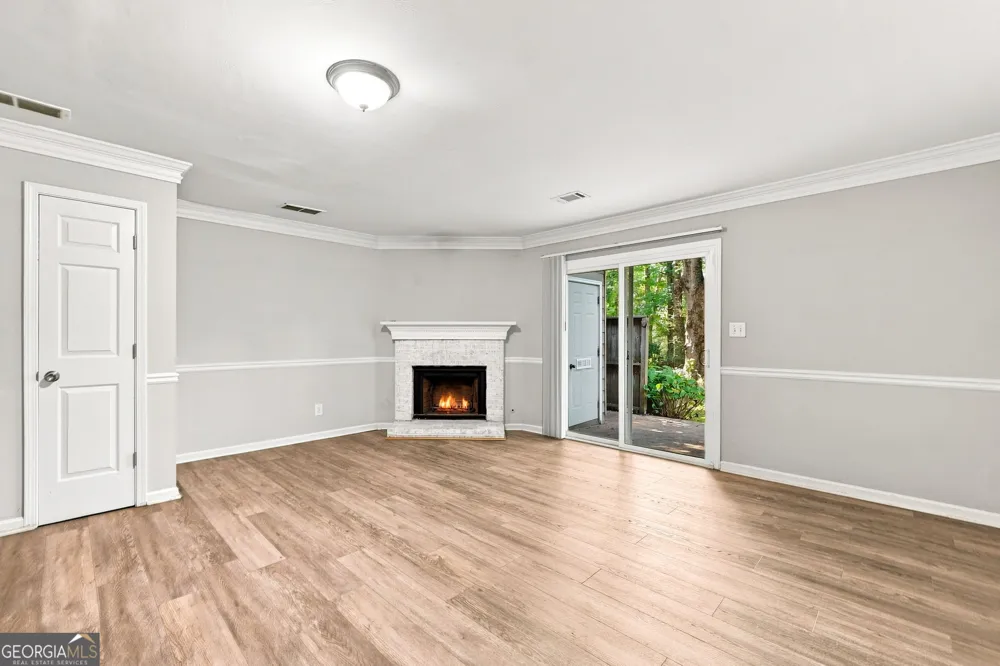 135 Sterling CT Alpharetta, GA 30004