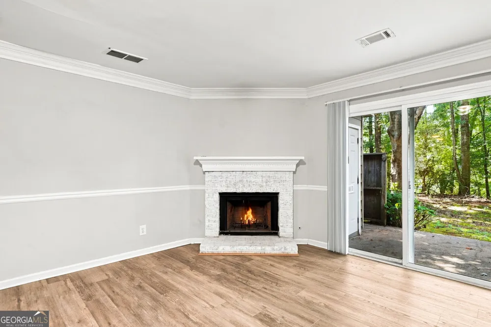 135 Sterling CT Alpharetta, GA 30004