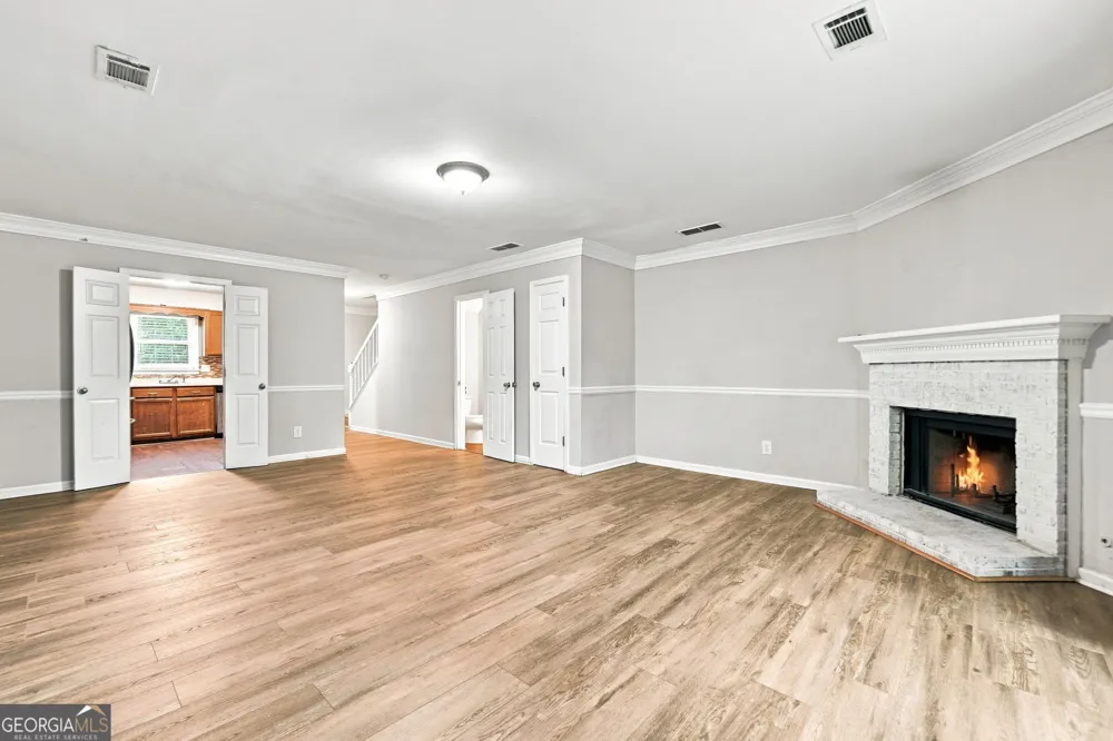 135 Sterling CT Alpharetta, GA 30004