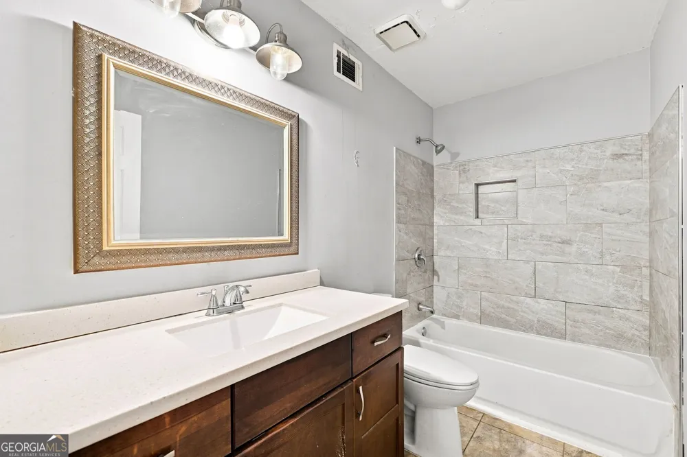 135 Sterling CT Alpharetta, GA 30004