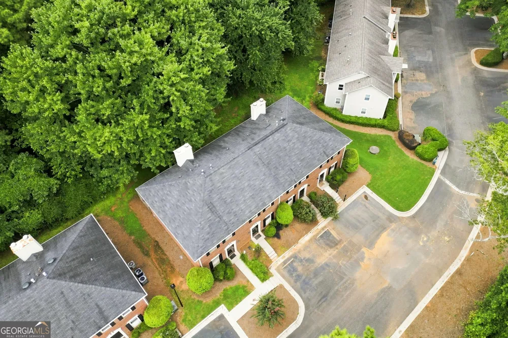 135 Sterling CT Alpharetta, GA 30004