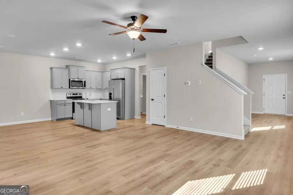 11608 Winston DR Hampton, GA 30228