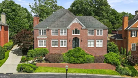 2306 Garden Park DR SE
