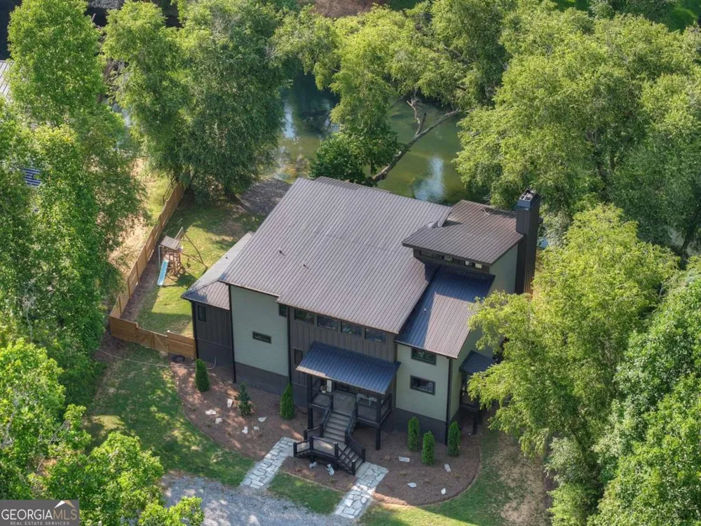 60 Hiles Hatch LN Blue Ridge, GA 30513