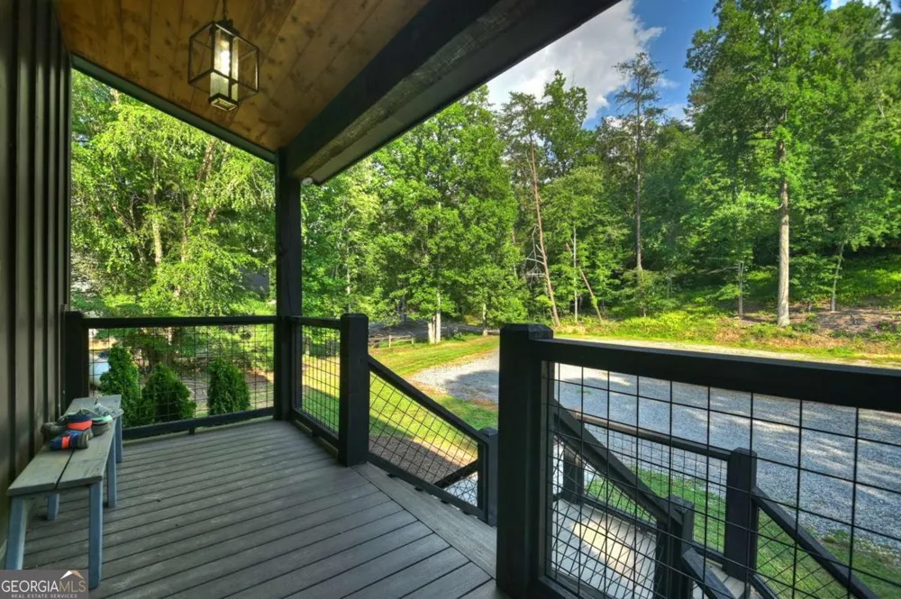 60 Hiles Hatch LN Blue Ridge, GA 30513