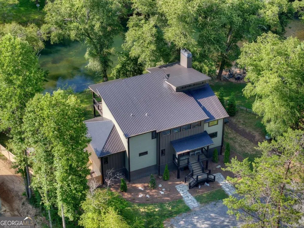 60 Hiles Hatch LN Blue Ridge, GA 30513