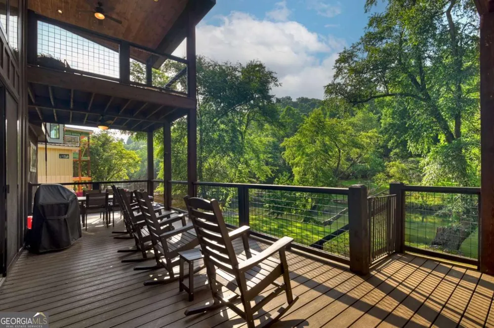 60 Hiles Hatch LN Blue Ridge, GA 30513
