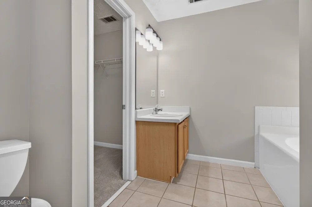 4025 Hemingway DR Monroe, GA 30656