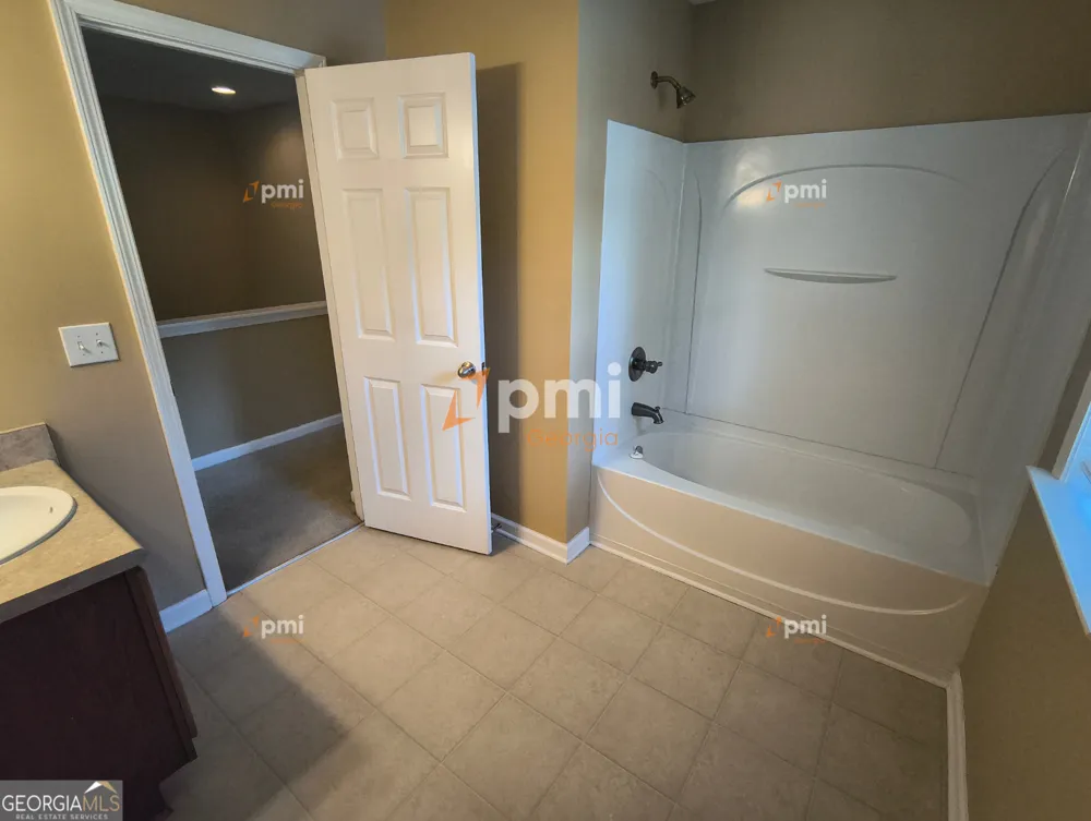 350 Fairmont WAY Fairburn, GA 30213