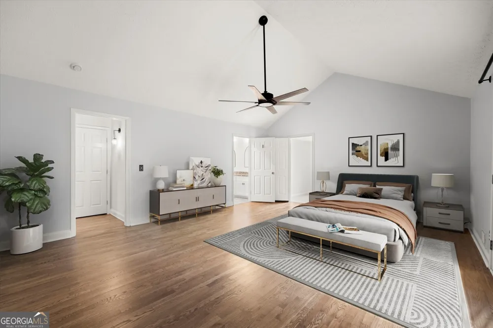 560 Saddle Creek CIR Roswell, GA 30076