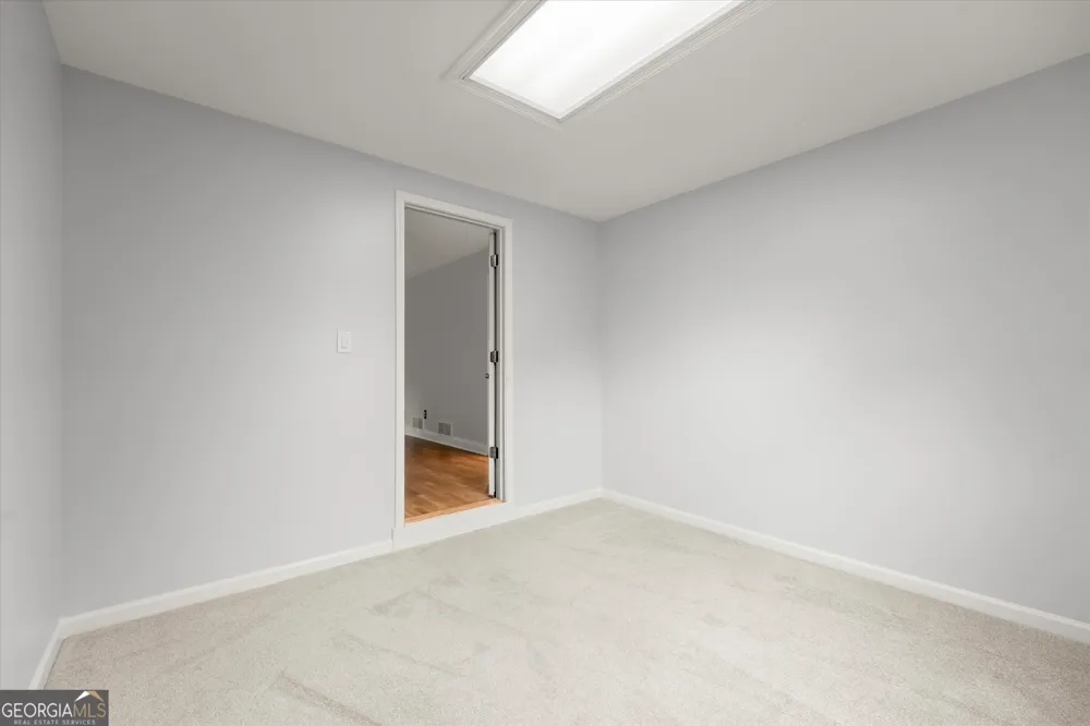 560 Saddle Creek CIR Roswell, GA 30076