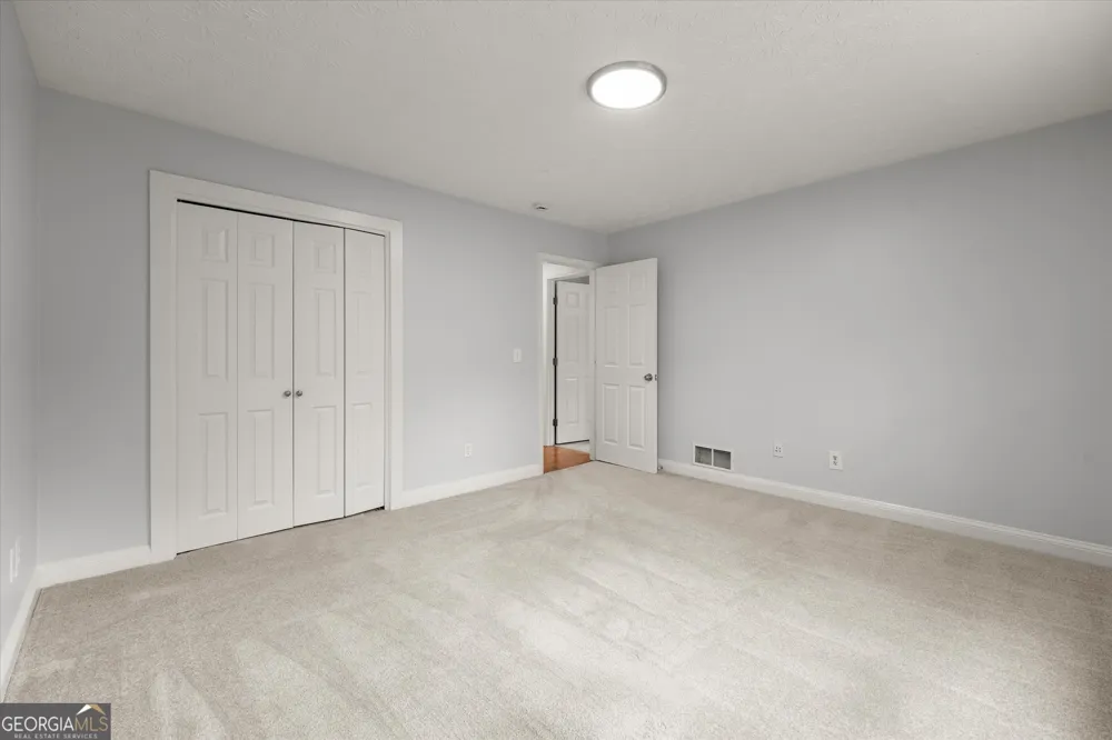 560 Saddle Creek CIR Roswell, GA 30076