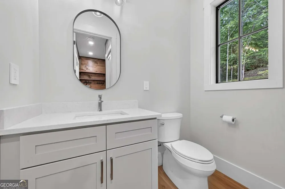 412 Mountain Tops CIR Blue Ridge, GA 30513