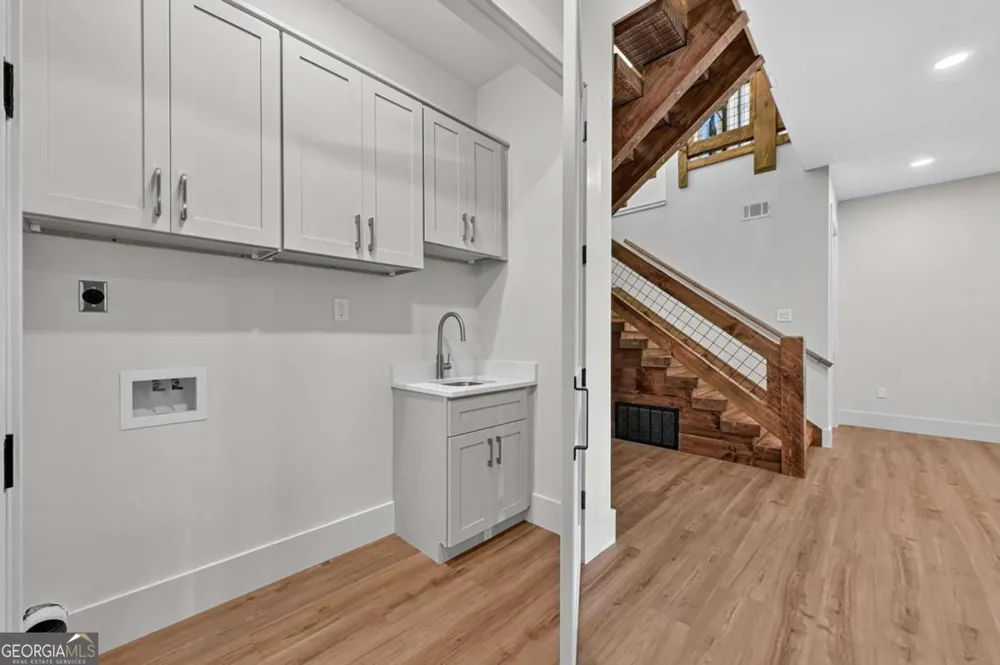 412 Mountain Tops CIR Blue Ridge, GA 30513