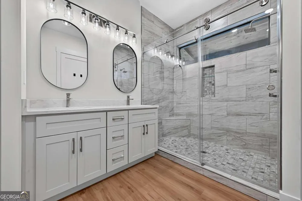 412 Mountain Tops CIR Blue Ridge, GA 30513