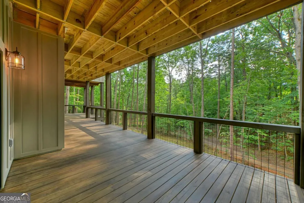 412 Mountain Tops CIR Blue Ridge, GA 30513