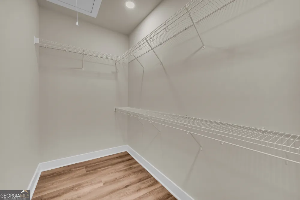 390 Champayne TRL Hartwell, GA 30643